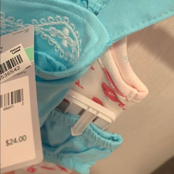 Carters 3 piece set 💦 - Picture 6 of 8